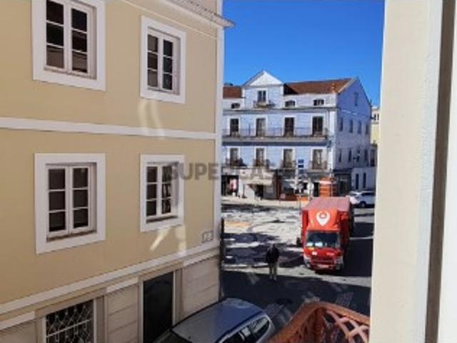 Casa venda em Nossa Senhora do Pópulo, Coto e São Gregório, Caldas da Rainha