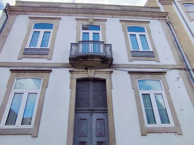Prédio venda em Chaves, Vila Real