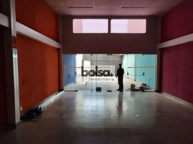 Condominio aluguel em Região Imediata de Bauru, Bauru