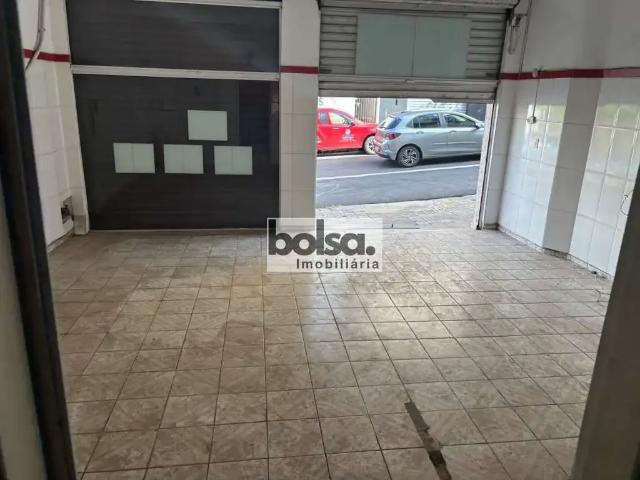 Condominio aluguel em Região Imediata de Bauru, Bauru