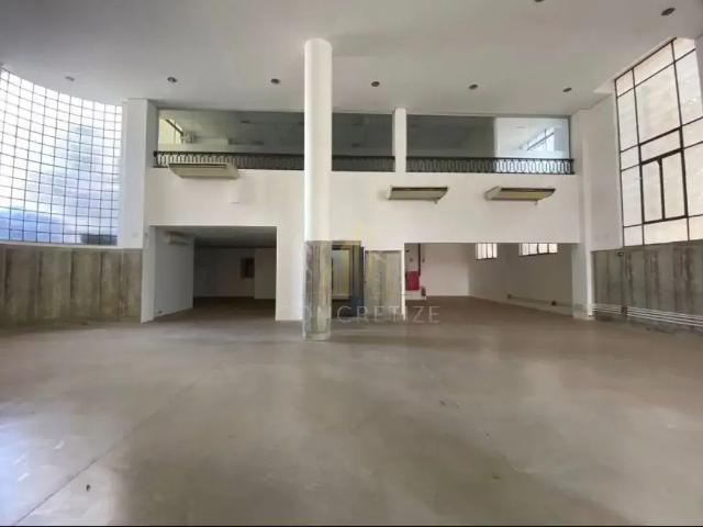 Condominio aluguel em Região Imediata de Bauru, Bauru
