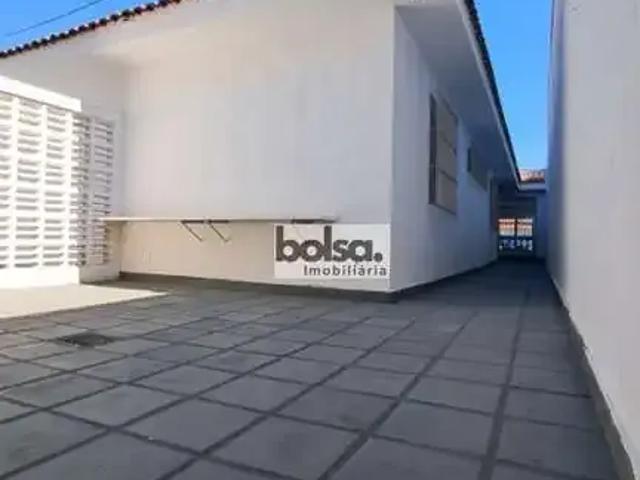 Condominio aluguel em Região Imediata de Bauru, Bauru