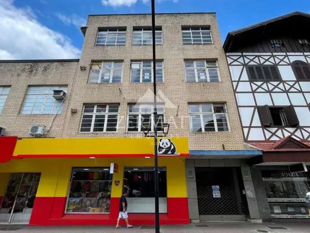 Condominio aluguel em Região Geográfica Imediata de Blumenau, Blumenau