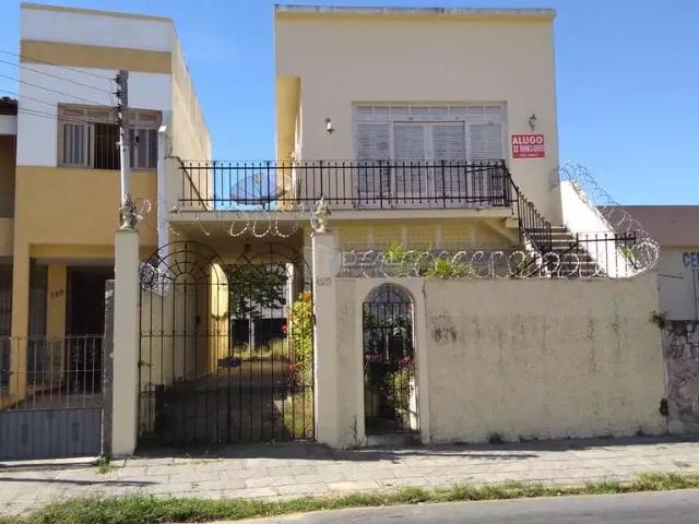 Condominio aluguel em Região Geográfica Imediata de Campos dos Goytacazes, Campos dos Goytacazes