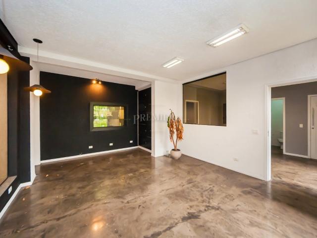 Condominio aluguel em Hugo Lange, Curitiba