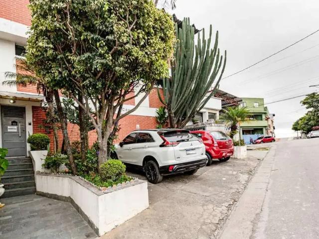 Condominio aluguel em Região Imediata de São Paulo, Região Metropolitana de São Paulo