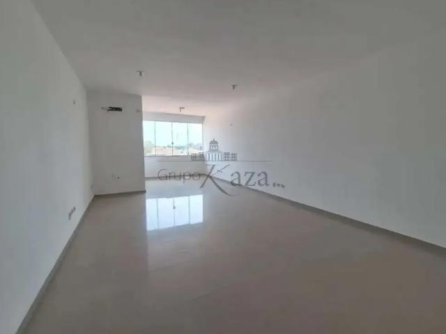 Condominio aluguel em Região Imediata de São José dos Campos, Região Metropolitana do Vale do Paraíba e Litoral Norte