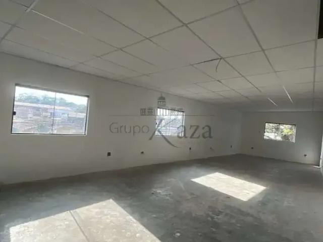 Condominio aluguel em Região Imediata de São José dos Campos, Região Metropolitana do Vale do Paraíba e Litoral Norte