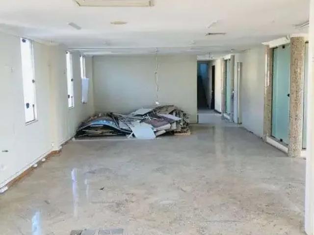 Condominio aluguel em Região Geográfica Imediata de Macaé-Rio das Ostras, Macaé
