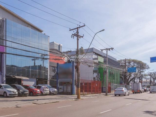 Condominio aluguel em Navegantes, Porto Alegre