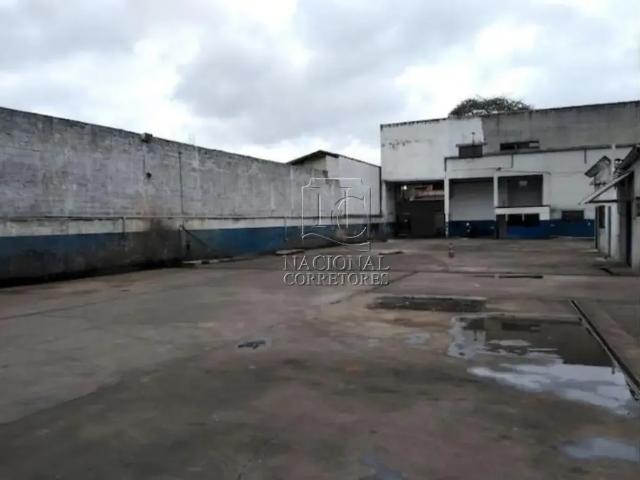 Condominio aluguel em Região Imediata de São Paulo, Região Metropolitana de São Paulo