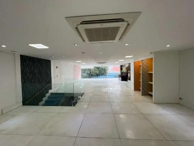 Condominio aluguel em Região Imediata de São Paulo, Região Metropolitana de São Paulo