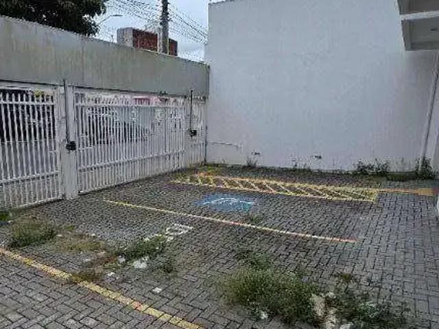 Condominio aluguel em Região Imediata de São José dos Campos, Região Metropolitana do Vale do Paraíba e Litoral Norte