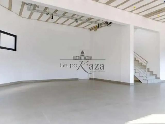 Condominio aluguel em Região Imediata de São José dos Campos, Região Metropolitana do Vale do Paraíba e Litoral Norte