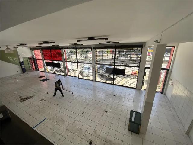 Condominio aluguel em Região Imediata de São Paulo, Região Metropolitana de São Paulo