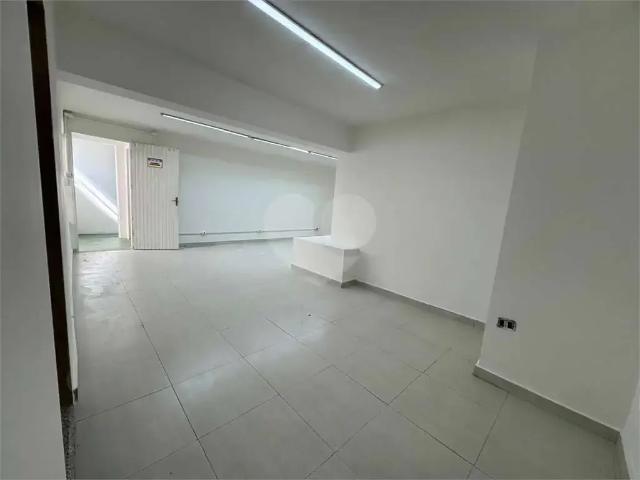 Condominio aluguel em Região Imediata de São Paulo, Região Metropolitana de São Paulo