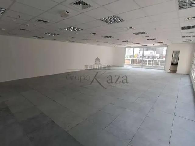 Condominio aluguel em Região Imediata de São Paulo, Região Metropolitana de São Paulo