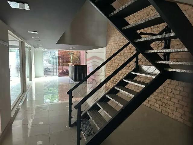 Condominio aluguel em Região Imediata de São Paulo, Região Metropolitana de São Paulo