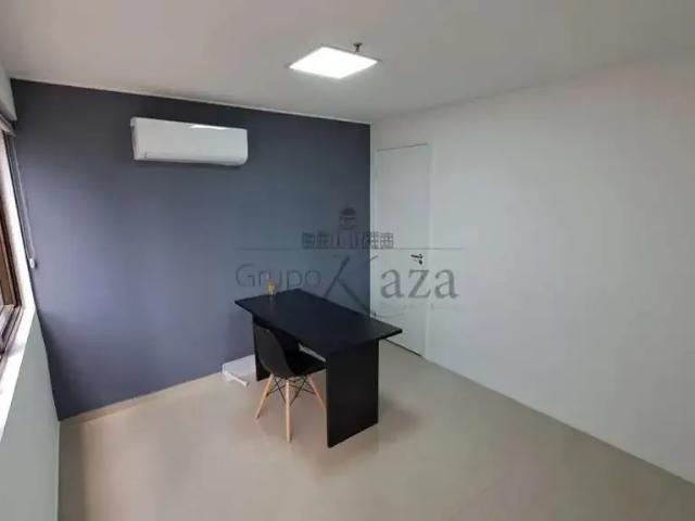Condominio aluguel em Região Imediata de São José dos Campos, Região Metropolitana do Vale do Paraíba e Litoral Norte