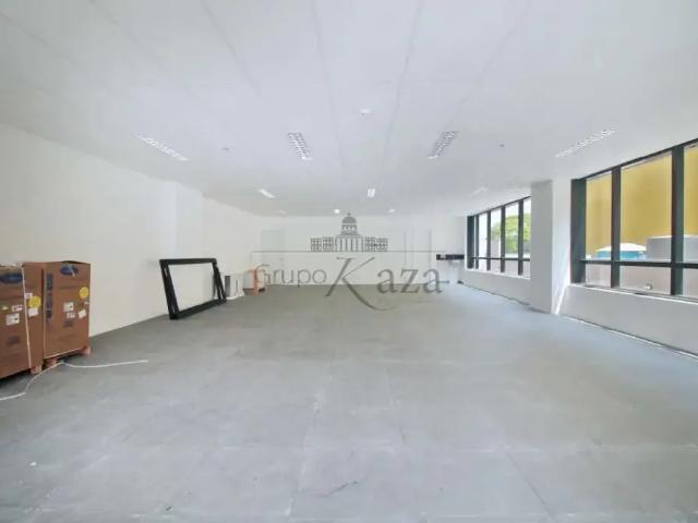 Condominio aluguel em Região Imediata de São Paulo, Região Metropolitana de São Paulo