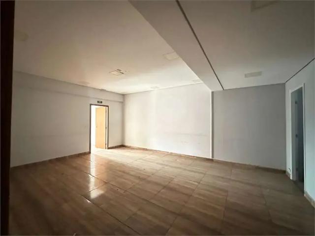Condominio aluguel em Região Imediata de São Paulo, Região Metropolitana de São Paulo
