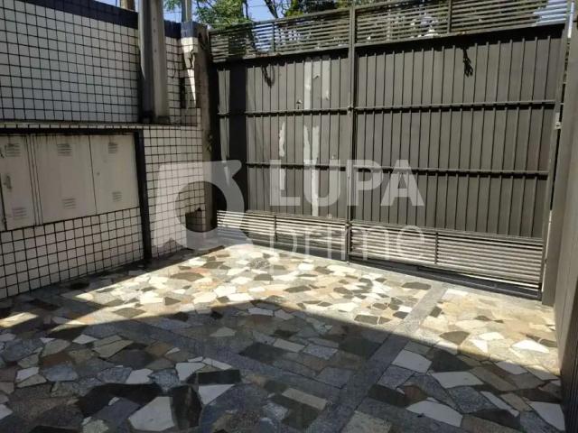 Condominio aluguel em Região Imediata de São Paulo, Região Metropolitana de São Paulo