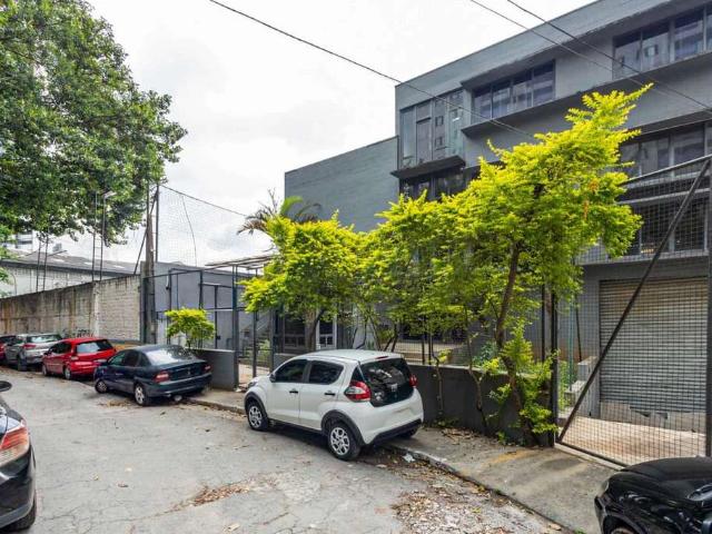 Condominio aluguel em Santo Amaro, São Paulo