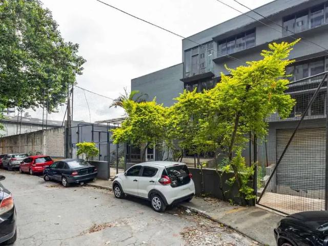 Condominio aluguel em Região Imediata de São Paulo, Região Metropolitana de São Paulo