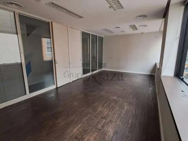 Condominio aluguel em Região Imediata de São Paulo, Região Metropolitana de São Paulo