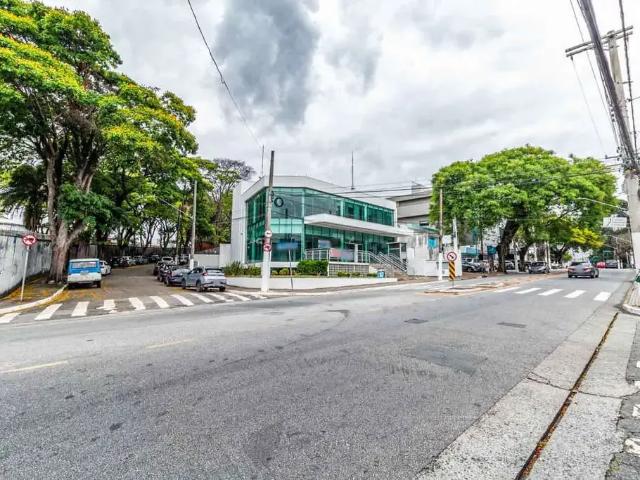 Condominio aluguel em Região Imediata de São Paulo, Região Metropolitana de São Paulo