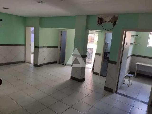 Condominio aluguel em Região Geográfica Imediata de Salvador, Região Metropolitana de Salvador