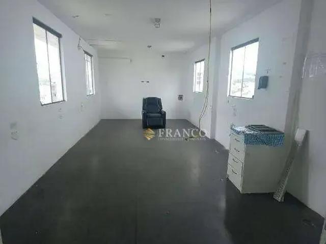 Condominio aluguel em Jardim Eulália, Taubaté