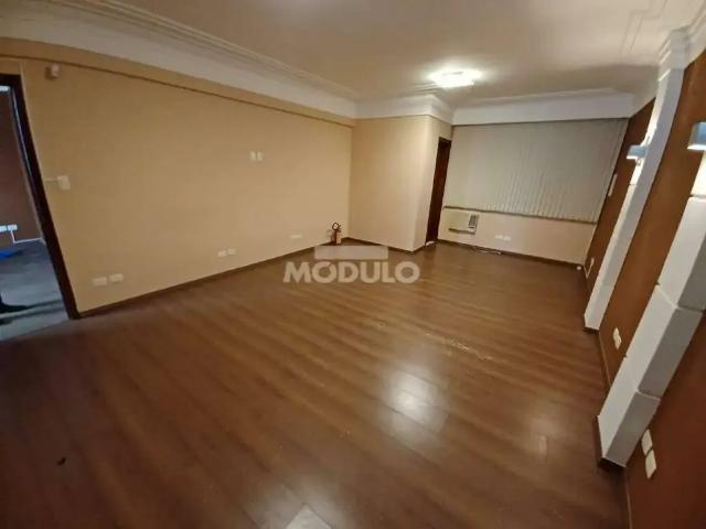 Condominio aluguel em Região Geográfica Imediata de Uberlândia, Oliveira Fortes