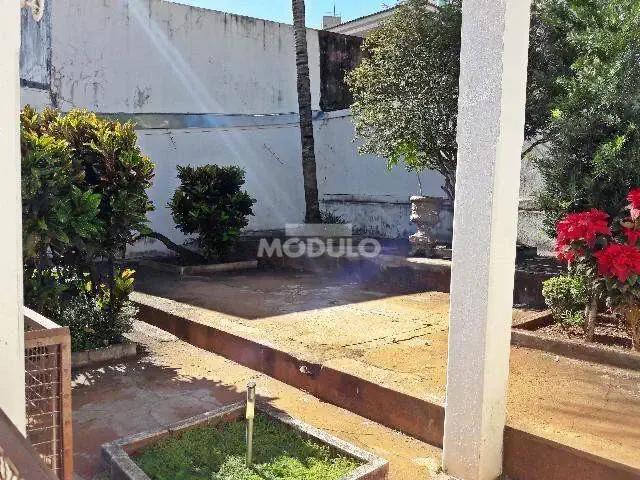 Condominio aluguel em Região Geográfica Imediata de Uberlândia, Oliveira Fortes