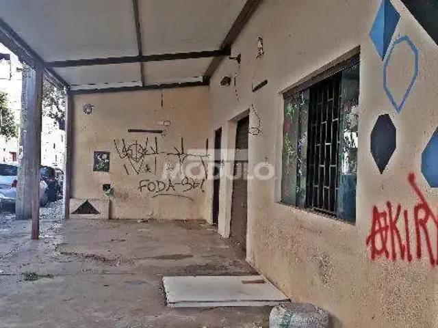 Condominio aluguel em Região Geográfica Imediata de Uberlândia, Oliveira Fortes