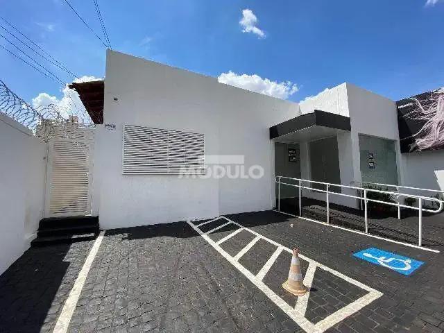 Condominio aluguel em Região Geográfica Imediata de Uberlândia, Oliveira Fortes