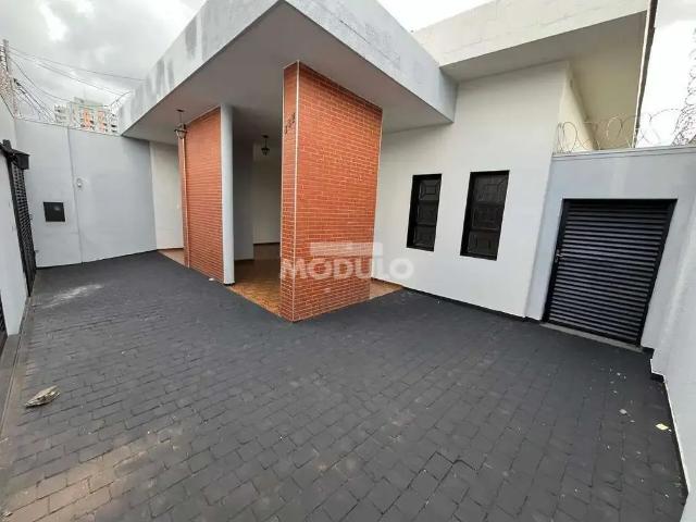Condominio aluguel em Região Geográfica Imediata de Uberlândia, Oliveira Fortes