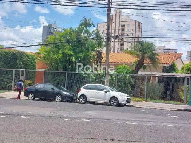 Condominio aluguel em Região Geográfica Imediata de Uberlândia, Oliveira Fortes