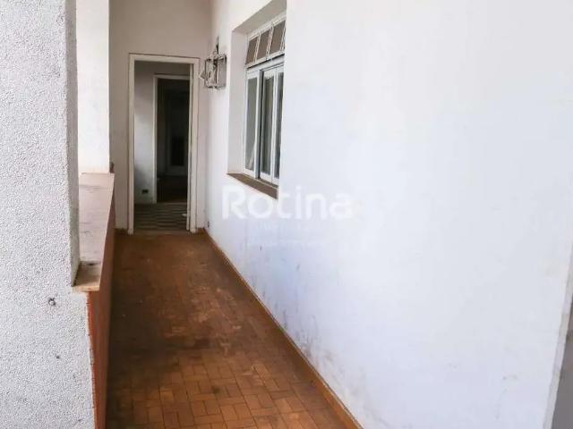 Condominio aluguel em Região Geográfica Imediata de Uberlândia, Oliveira Fortes