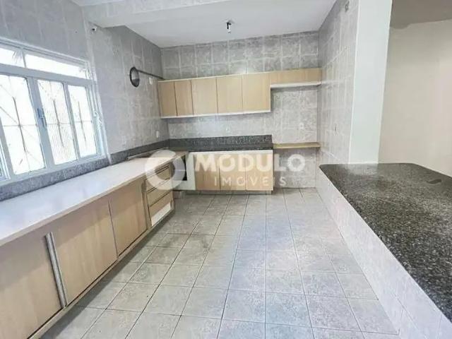 Condominio aluguel em Região Geográfica Imediata de Uberlândia, Oliveira Fortes