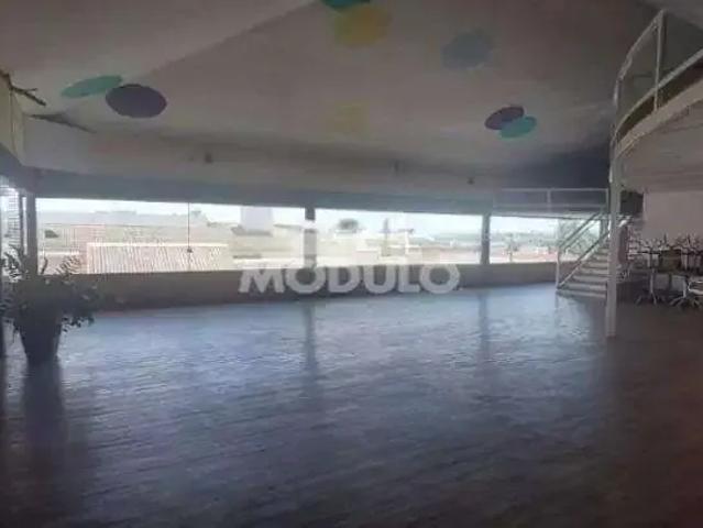 Condominio aluguel em Região Geográfica Imediata de Uberlândia, Oliveira Fortes