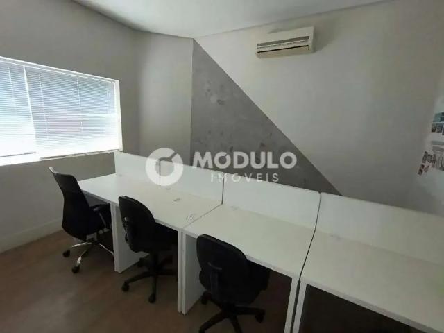 Condominio aluguel em Região Geográfica Imediata de Uberlândia, Oliveira Fortes