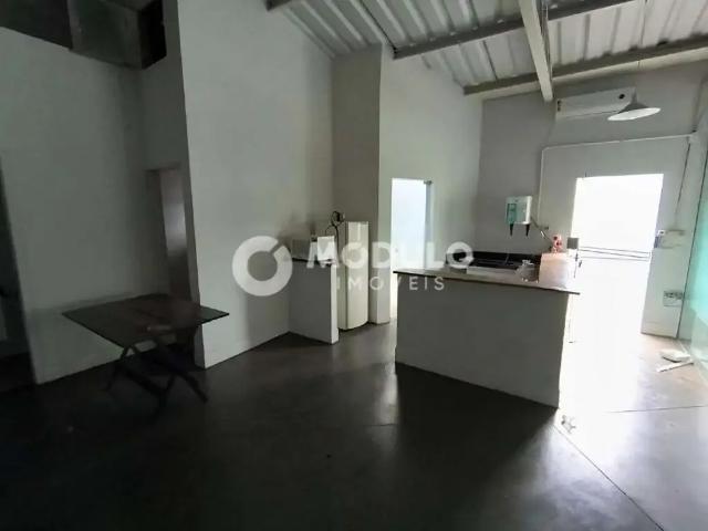 Condominio aluguel em Região Geográfica Imediata de Uberlândia, Oliveira Fortes