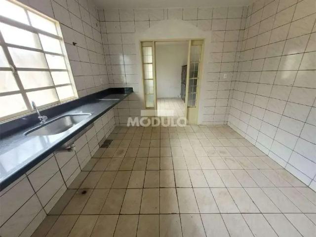 Condominio aluguel em Região Geográfica Imediata de Uberlândia, Oliveira Fortes