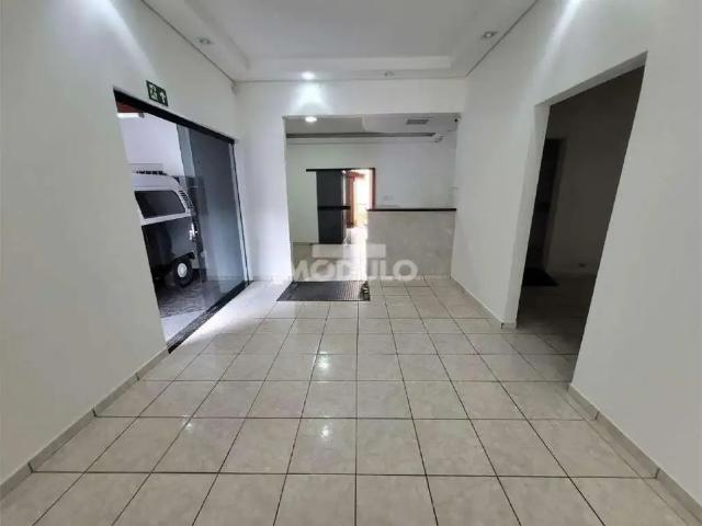 Condominio aluguel em Região Geográfica Imediata de Uberlândia, Oliveira Fortes