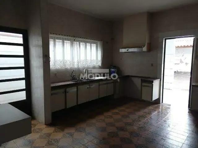 Condominio aluguel em Região Geográfica Imediata de Uberlândia, Oliveira Fortes