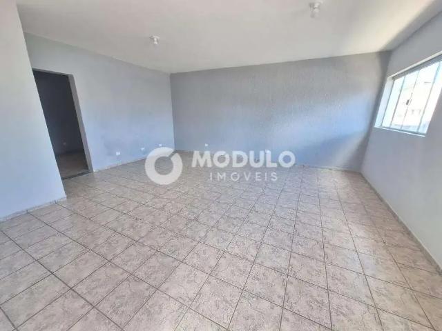Condominio aluguel em Região Geográfica Imediata de Uberlândia, Oliveira Fortes