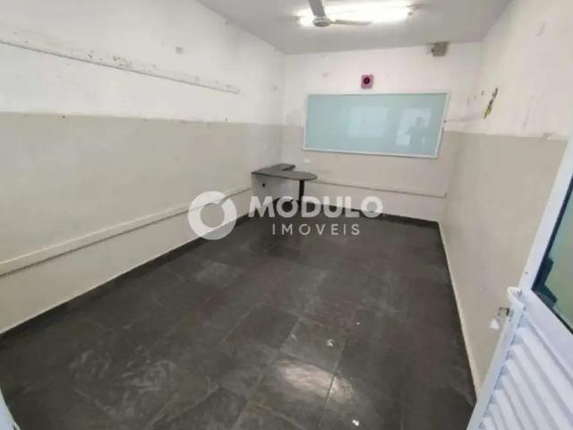 Condominio aluguel em Região Geográfica Imediata de Uberlândia, Oliveira Fortes