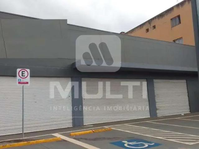 Condominio aluguel em Região Geográfica Imediata de Uberlândia, Oliveira Fortes