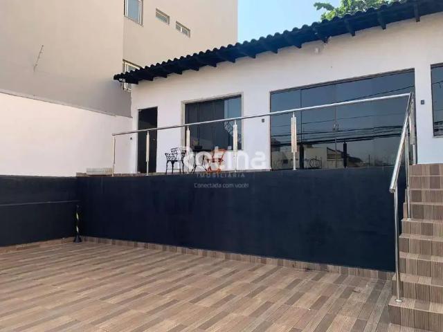 Condominio aluguel em Região Geográfica Imediata de Uberlândia, Oliveira Fortes